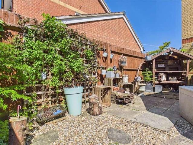 House for sale in Theale, West Berkshire