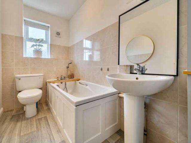 House for sale in Bedford