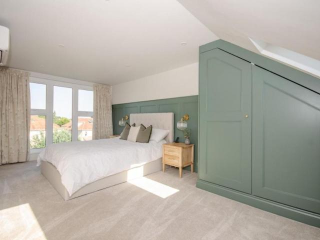 House for sale in Kingswood, South Gloucestershire