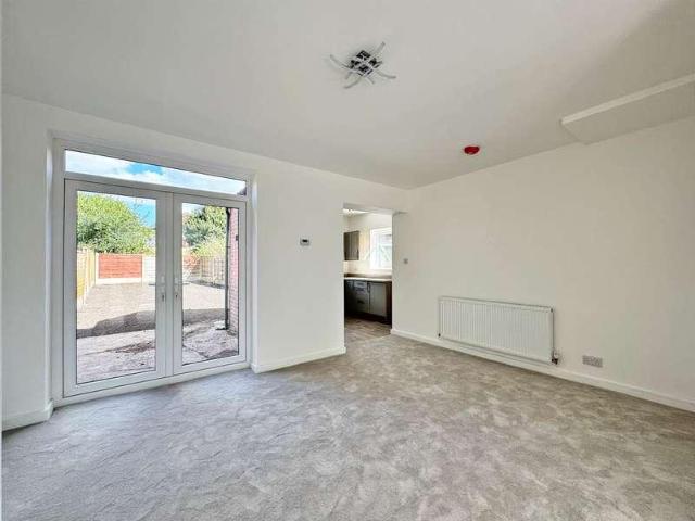 House for sale in Shaw and Crompton, Pendock