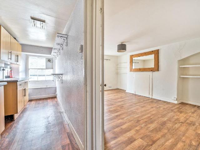 House for sale in Strode, Devon
