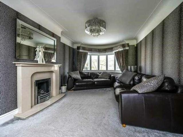 House for sale in Liverpool, Kennessee Green