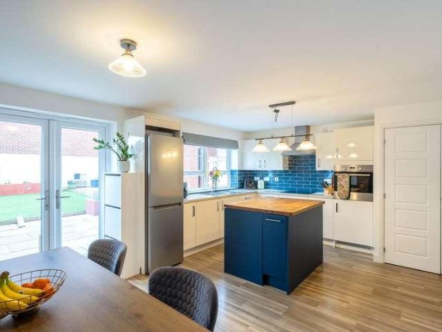 House for sale in Barton In Fabis, East Midlands