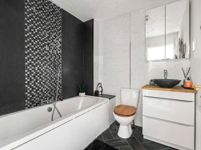 House for sale in Barway, Cambridgeshire