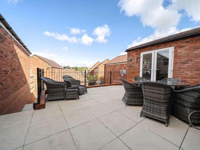 House for sale in Evershot, Oxfordshire