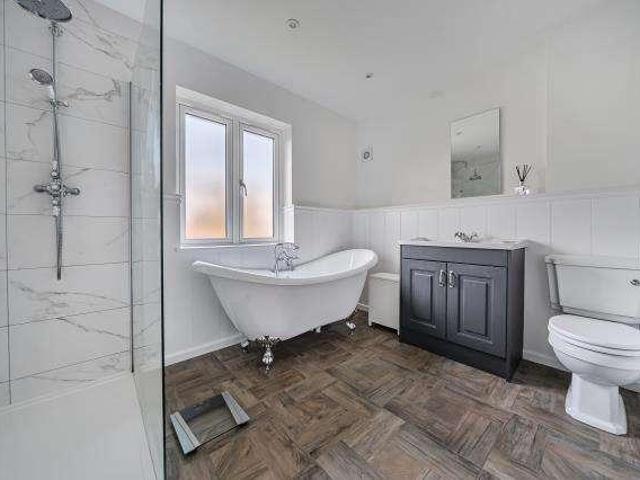 House for sale in Cutteslowe, Oxford