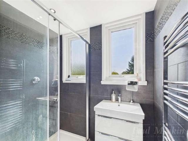 House for sale in Warlingham, Warlingham