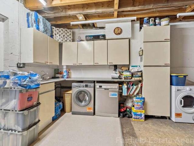 House for sale in South Oxhey, Batchworth