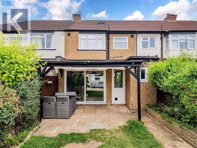 House for sale in West Ewell, Ewell