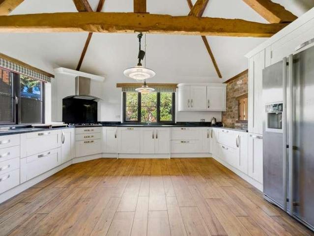 House for sale in Swallow, Buckinghamshire