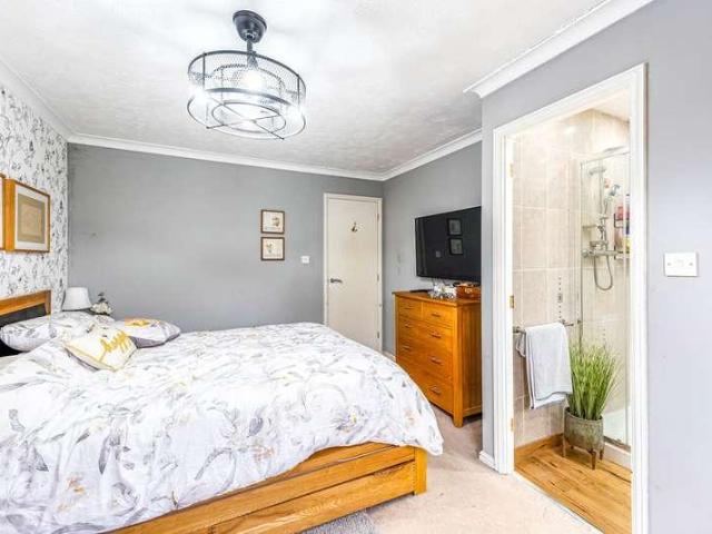 House for sale in Worle, Weston-super-Mare