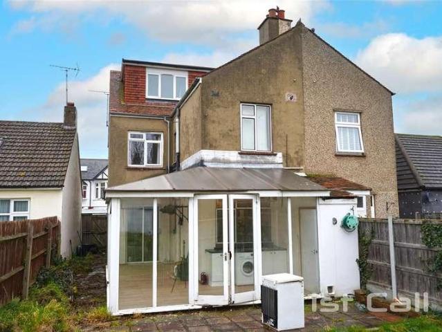 House for sale in Alton Barnes, Essex