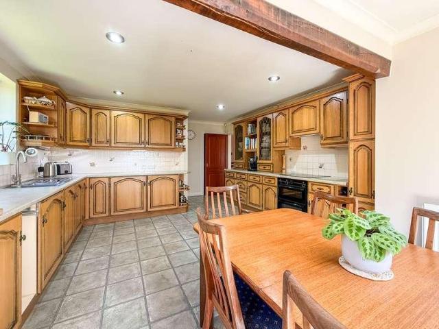 House for sale in Farnley Tyas, West Yorkshire
