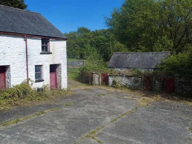 House for sale in Llanddewi Brefi, Wales
