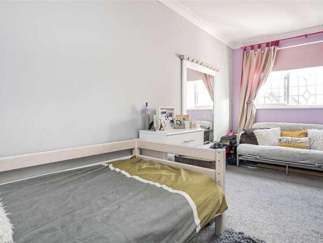 House for sale in Old Malden, Greater London