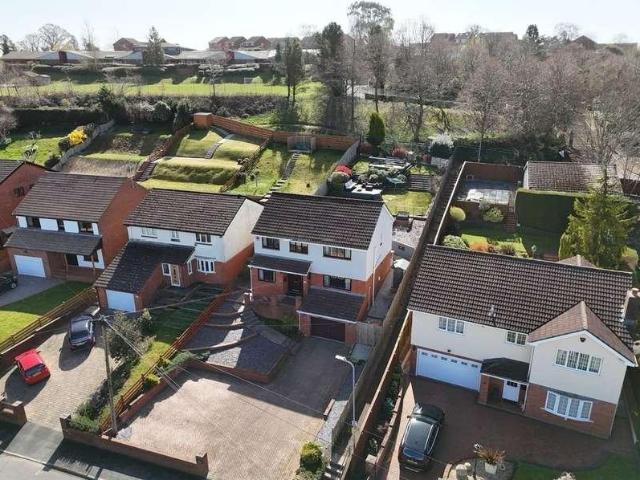 House for sale in Newport, Rhiwderin