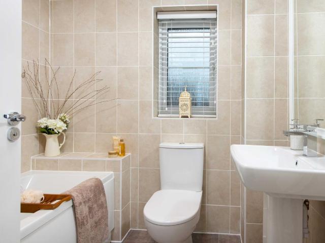 House for sale in Overstone, Moulton