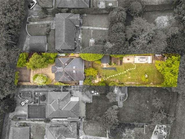 House for sale in Cryers Hill, Hughenden Valley