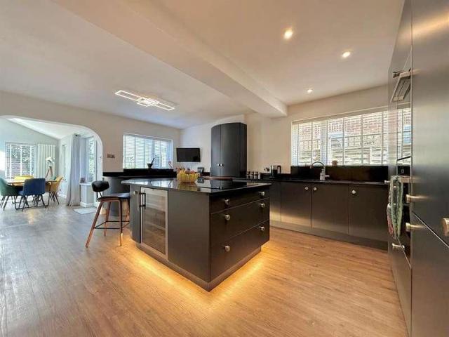 House for sale in Rodbourne, Swindon