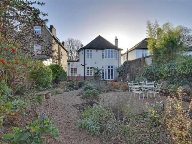 House for sale in Kidbrooke, Greater London