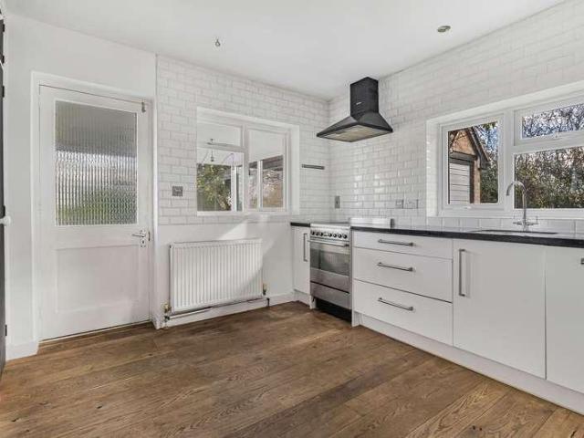 House for sale in Chelmondiston, Suffolk