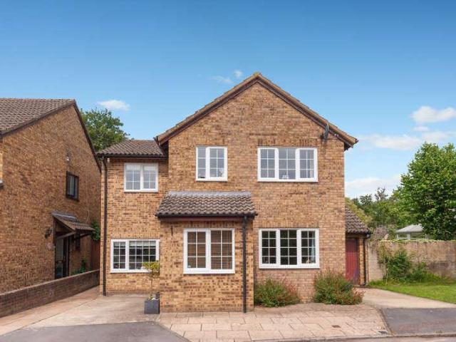 House for sale in Black Bourton, Oxfordshire