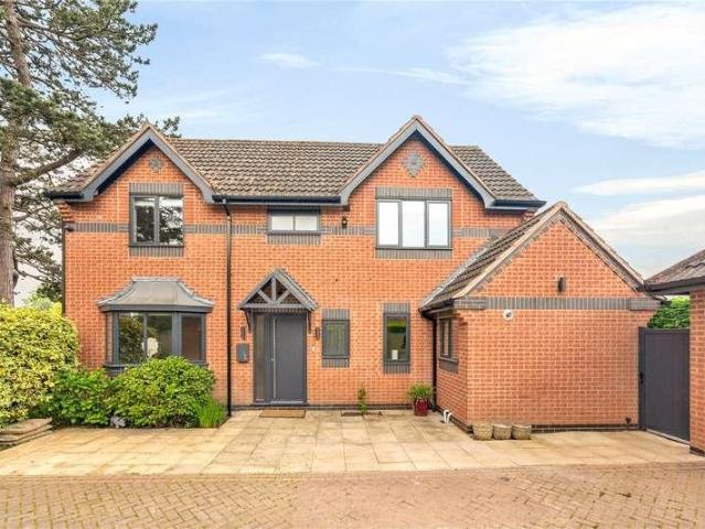House for sale in Elmfield, Leicestershire