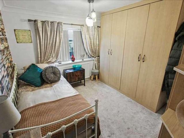 House for sale in Attenborough, East Midlands