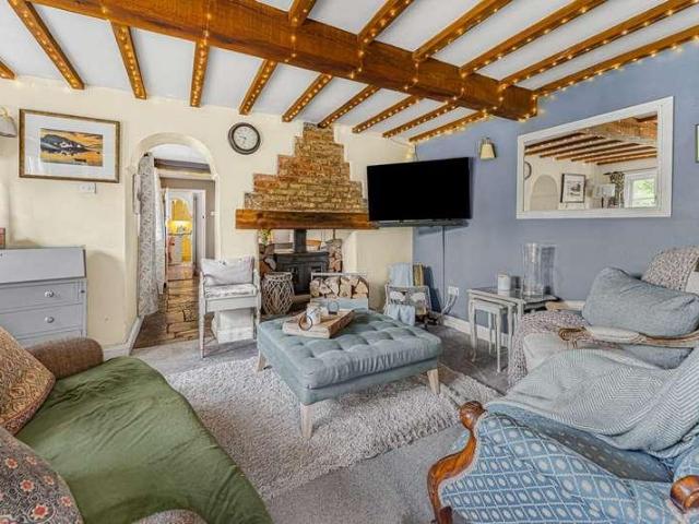 House for sale in Black Bourton, Oxfordshire