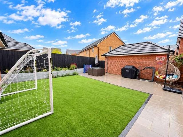 House for sale in Elsea Park, Barholm