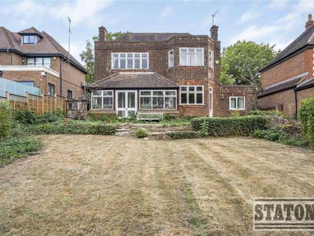 House for sale in London Borough of Enfield, Greater London