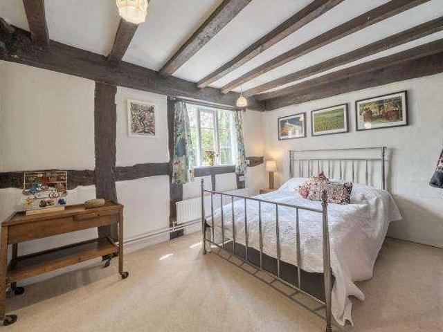 House for sale in Luston