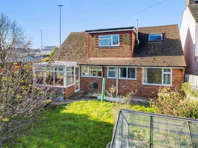 House for sale in Mount Pleasant, Iford