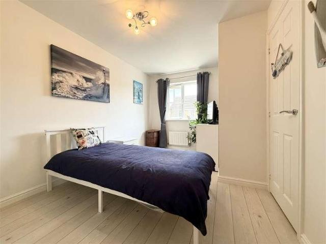 House for sale in Clayton West, West Yorkshire