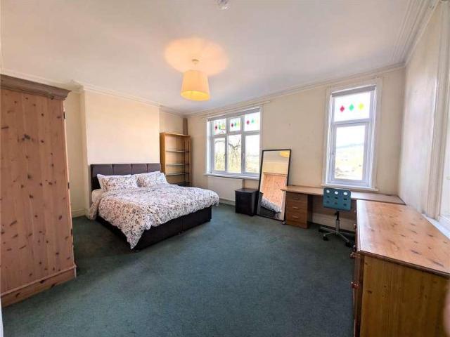 House for sale in Beechen Cliff, Dulcote