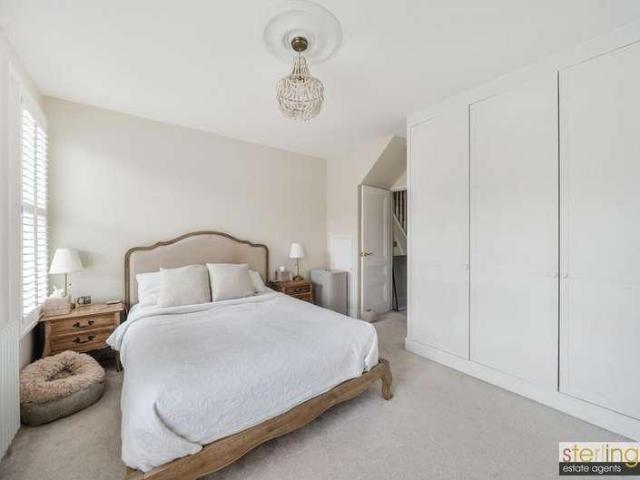 House for sale in St Albans, Five Acres