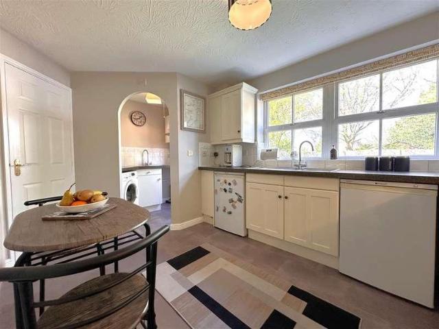 House for sale in Coddington, Alverton