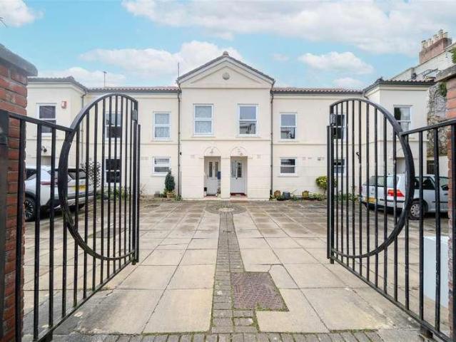 House for sale in Spike Island, Feckenham