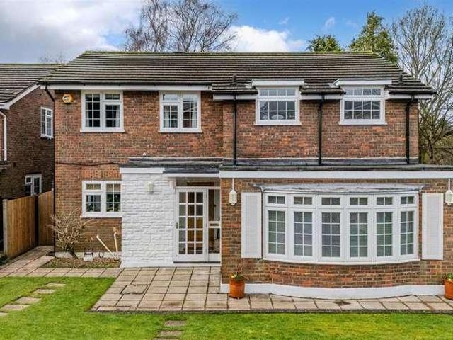 House for sale in Red Hill, Surrey