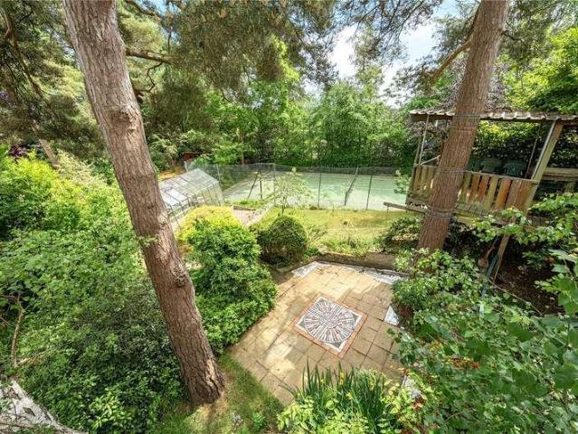 House for sale in Heatherside, Heol-las