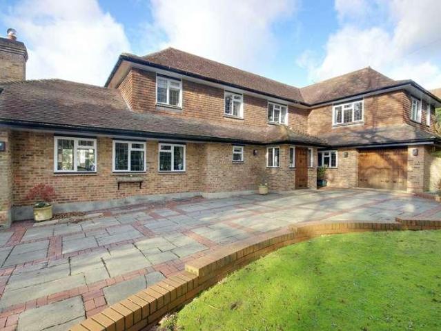 House for sale in Fretherne, Hertfordshire