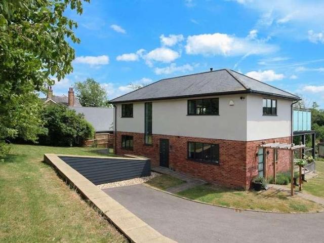 House for sale in Old Wives Lees, Bridgefield