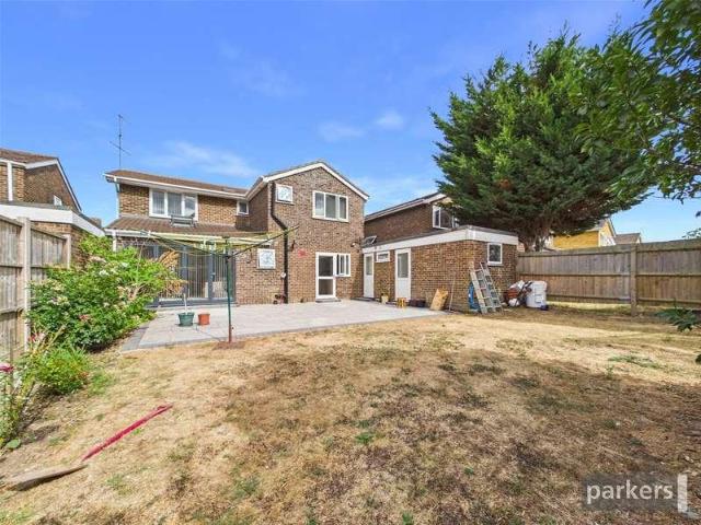 House for sale in Winnersh