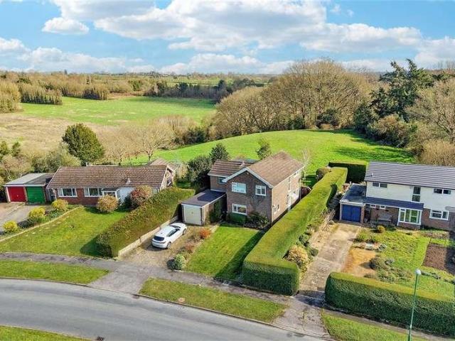 House for sale in Marehill, Horsham