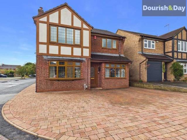 House for sale in Baswich, Staffordshire
