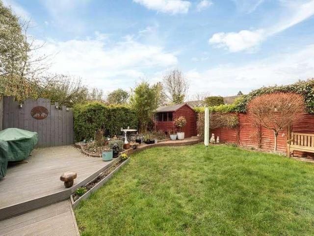House for sale in West End, Heol-las