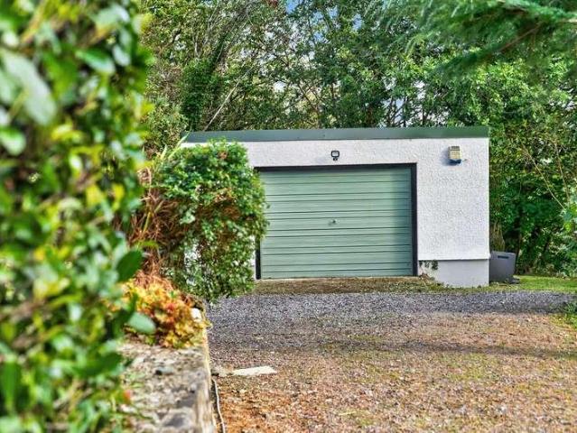 House for sale in Llanfihangel-ar-Arth, Pont-Tyweli