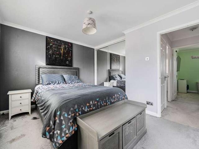 House for sale in Lower Earley, Shinfield