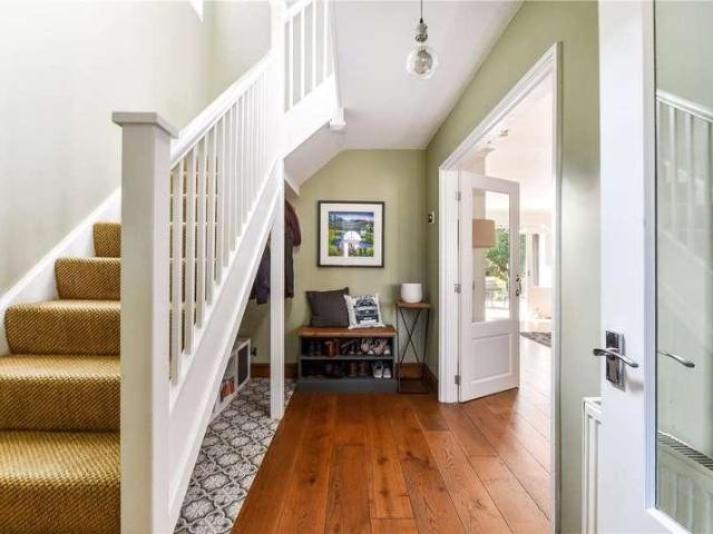 House for sale in Bell Hill, East Hampshire