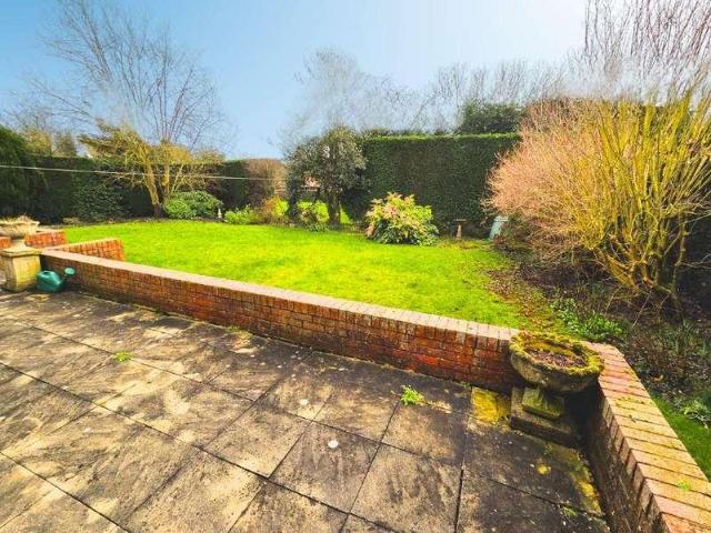 House for sale in Costhorpe, East Midlands